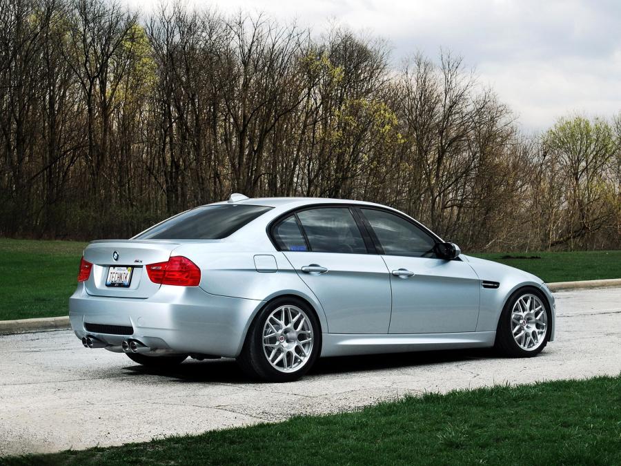  BMW M3 by IND Distribution 2009 года  (фото 8 из 10)